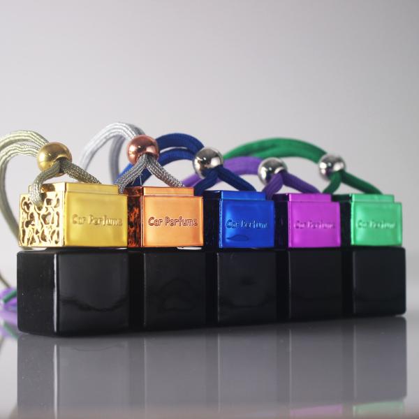 8ml Black Square Car Perfume Bottle with Wooden Lid