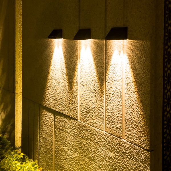 28±5LM Lamp Luminous Flux Led Garden Solar Wall Light for Courtyard Decoration
