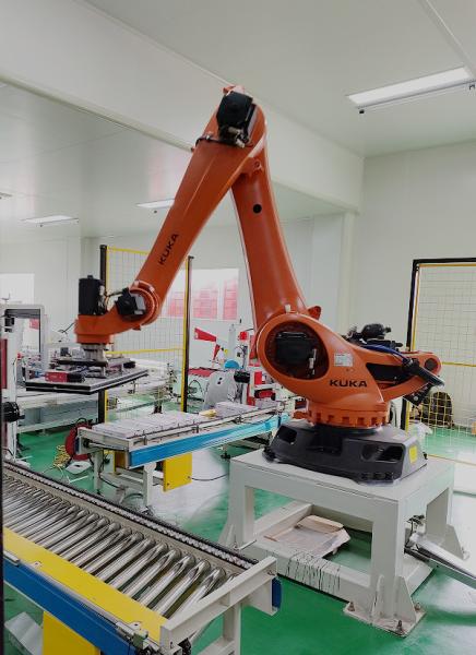 Robot Palletizer Kuka  KR120PA  With 5 Axes Reduce Labor Costs