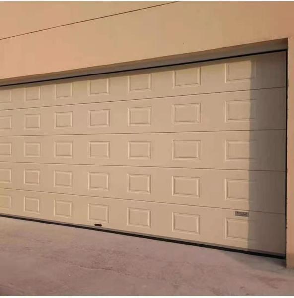 40mm Thickness Automatic Sectional Garage Door Overhead 11.8m Finger Protection