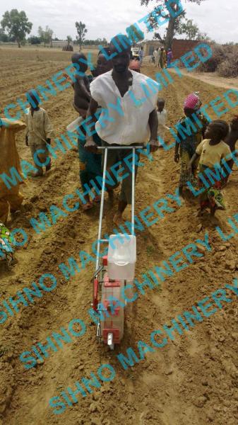 hand push single row corn and bean planter