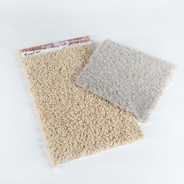 Customized Designs 100% Polyester Knitted Plush Teddy Velvet For Winter Clothing