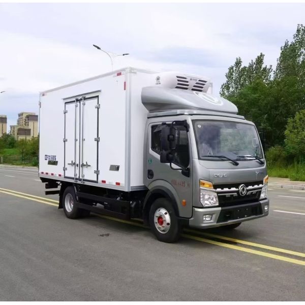 HT-1390 Engine-Driven Refrigeration Unit for 60m³ Refrigerated Trucks with 11500W Cooling Capacity and Corrosion Resistant FRP Canning