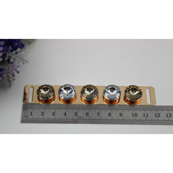 Hot selling iron material light gold diamond decorative shoes metal buckles