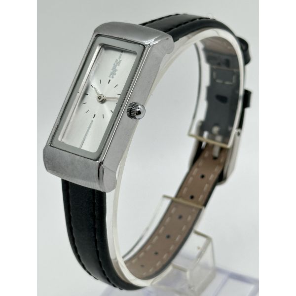 Quartz Watch Sports Wrist Watch with Comfortable Leather Band