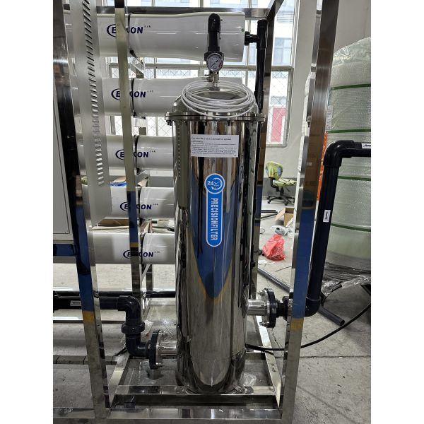 Máquinas de purificación de agua de mar del sistema RO industrial de 380 V y 10000 litros para plantas de tratamiento de agua potable y desalinización de agua salada