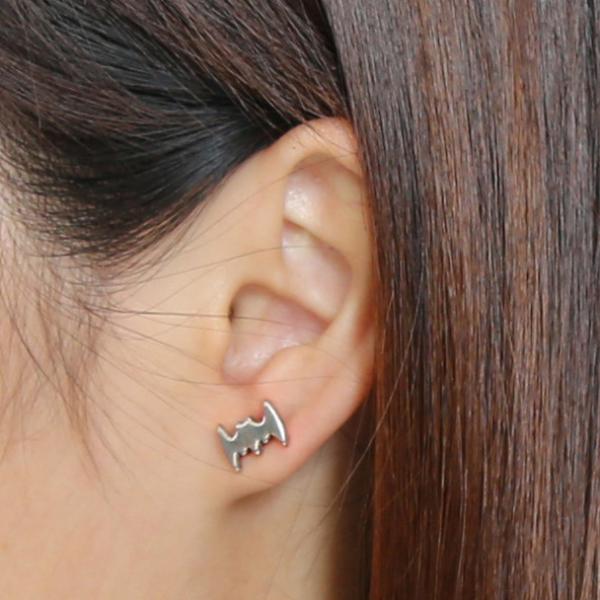 Cool Man Stainless Steel Body Piercing Jewelry  Fashion Ear Studs