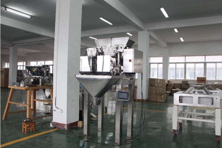 Электрический управляемый главный линейный Weigher 2 с хоппером 8L 15L