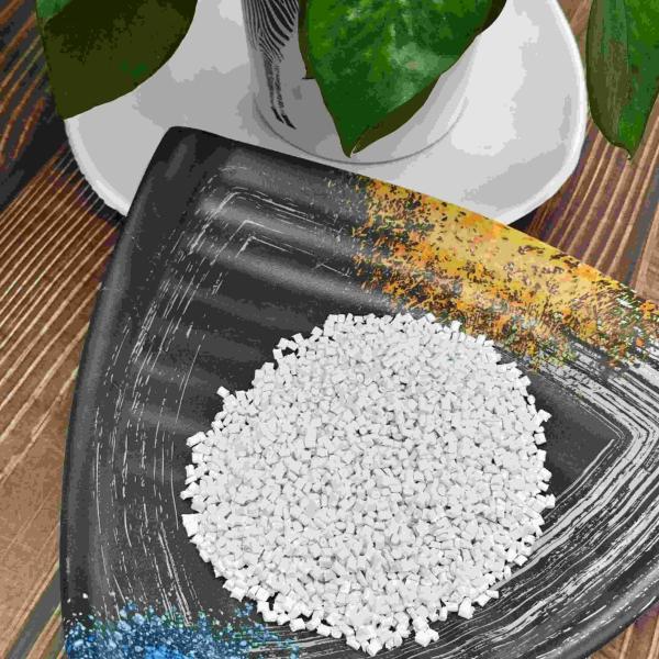高流量 PBT GF20 エンジニアリング プラスチックLED反射器 PBT プラスチック粒