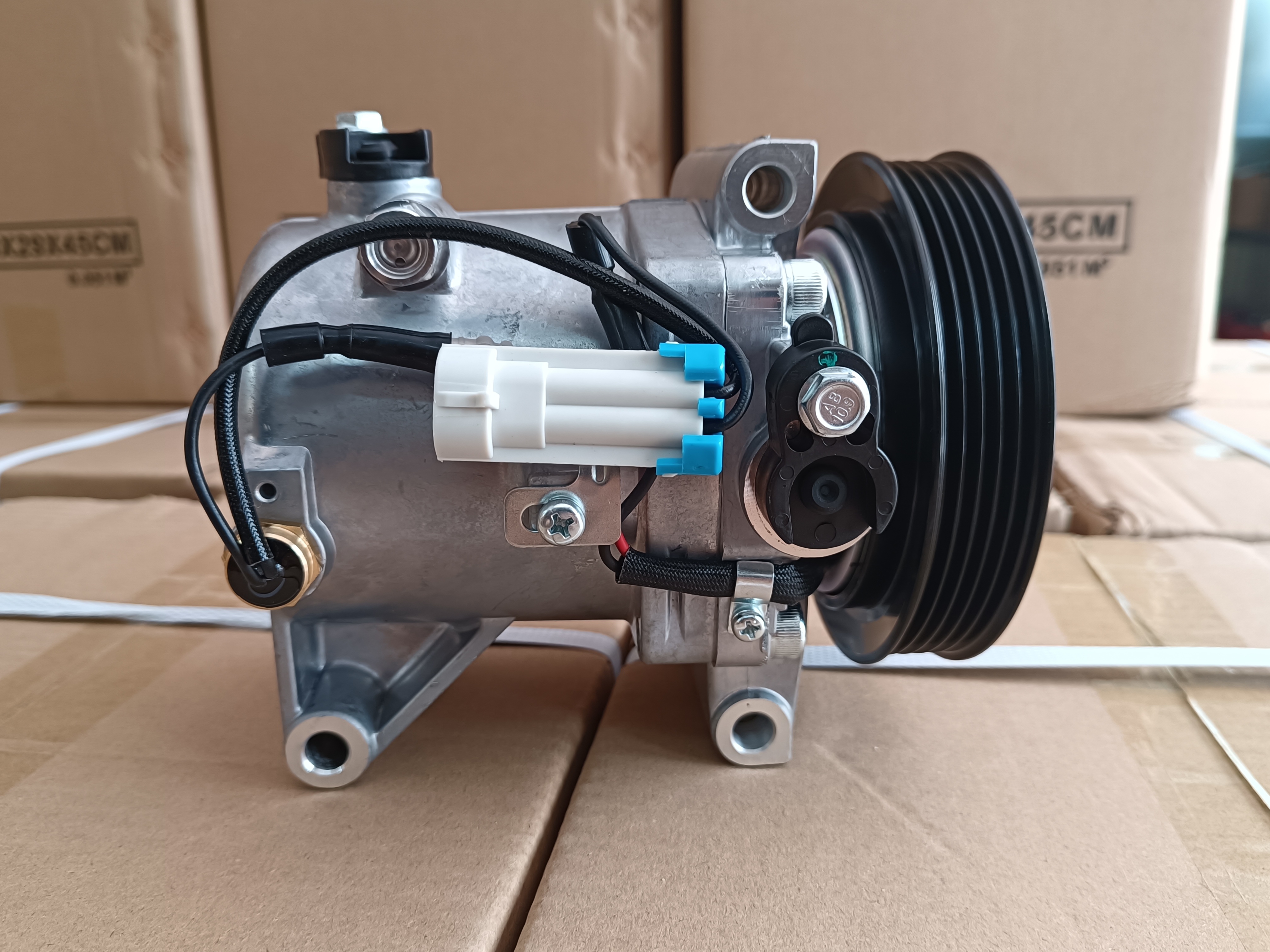 Auto AC Conditioning Compressor For Fiat Uno Palio Fire 2004-2009 51786321