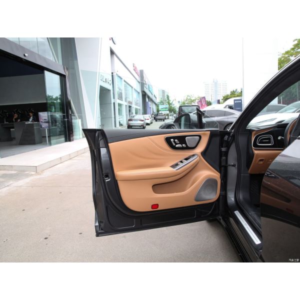 5000*1953*1494 2023 BEV Hatchback Electric Vehicle Rising Auto F7 with BEV Technology