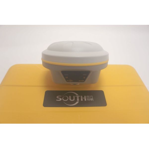 South Qihang Geodesic GNSS Receiver 965 Channels Measured Survey Equipment