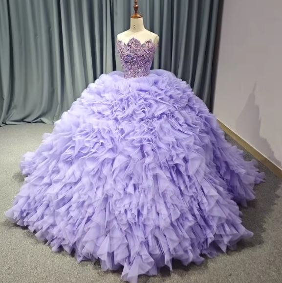Beautiful Plus Size Lace-up Ruched Sleeveless Chapel Train Evening Party Gown Lilac Tulle Quinceanera Dress