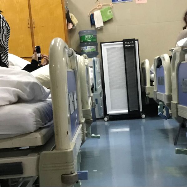 Purification Area 100m3 Mobile Air Purifier For Fever Clinic Unit MKJ4000-S1