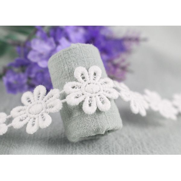 Выпушка шнурка хлопка цвета ДТМ крася с ровной картиной/вышила Аппликес цветка