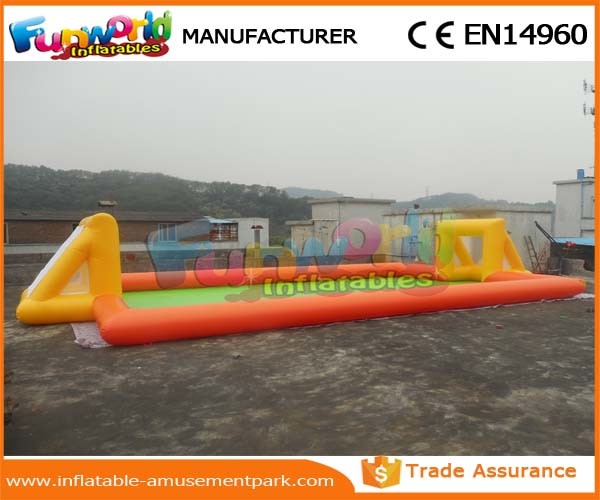 Футбольное поле мыла коммерчески раздувного тангажа футбола футбола игр спорт раздувное