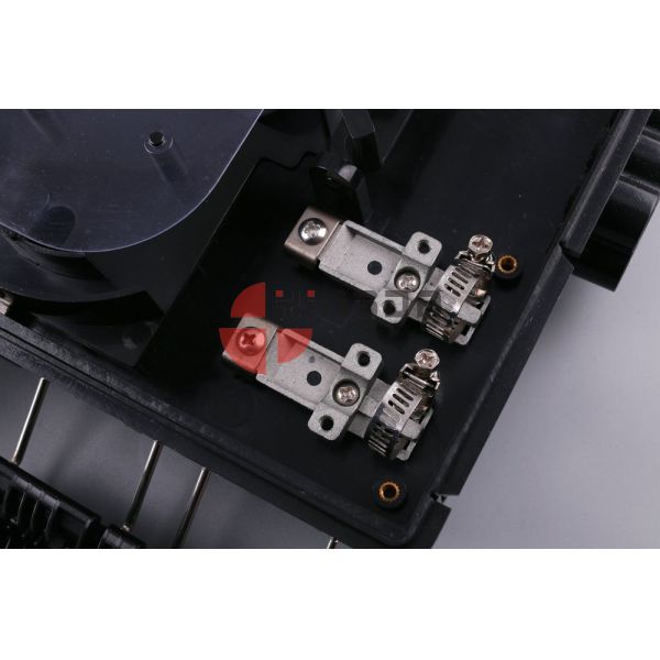 Оптический поставщик 1x16 Splitter NAP Fiber Optic Cable Termination Distribution Box Черный неразрезанный порт SC Coupler