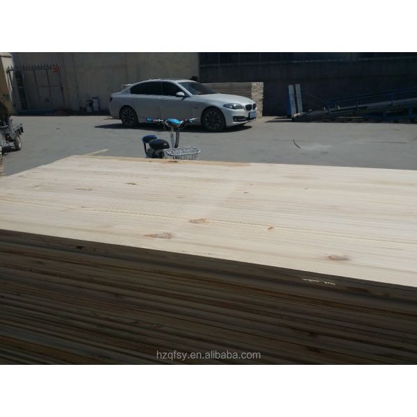 8-12% de contenido de humedad Tabla de pino de Zelanda para personalización y ecológica