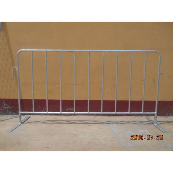Full Hot Dipped Galvanized Crowd Control Barriers 1100mm X 2200mm