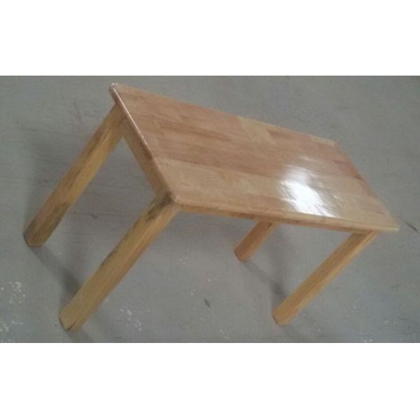 Solid Wooden Kindergarten Classroom Furniture Table For Children Learning