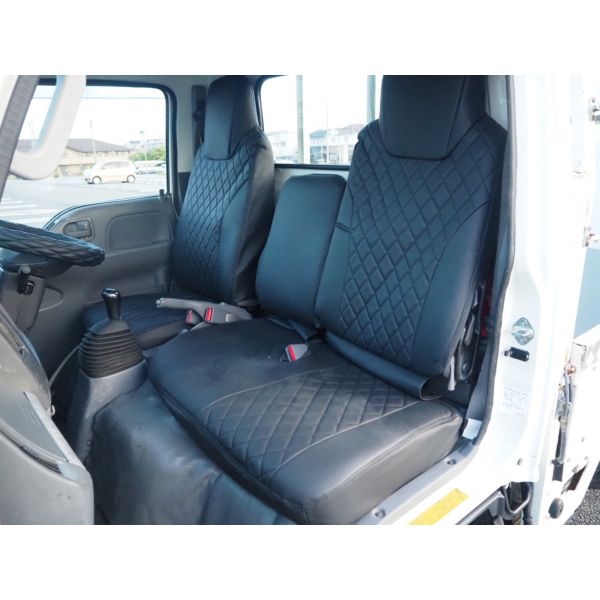 Isuzu Elf Truck 2 Ton Wide Long Low Floor MT Load Size 430/207/38 ETC Aluminum Block Hill Start Assist Leveler Rearview Camera1Spare Tire 2Ton Base 2Ton Car Mission Manual MT Mounting Flat Car 6 Speed
