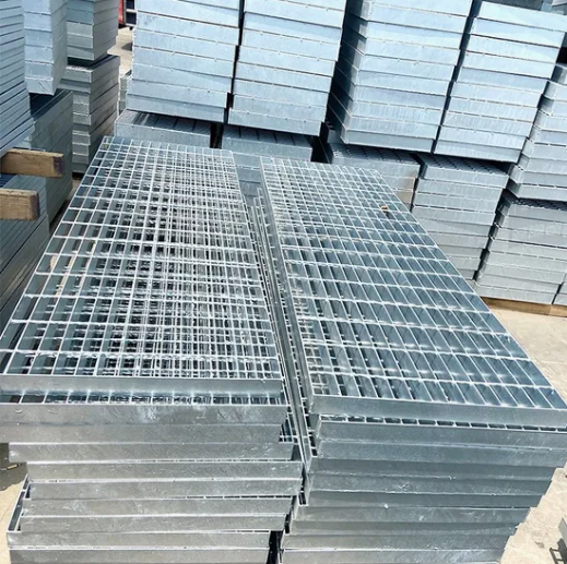 High Strength Carbon Steel Grating with Firm Structure for Driveway Grates