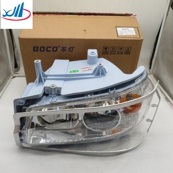 Sinotruk Howo Parts Trucks And Cars Parts 10cm Auto Head Lamp WG9719720001