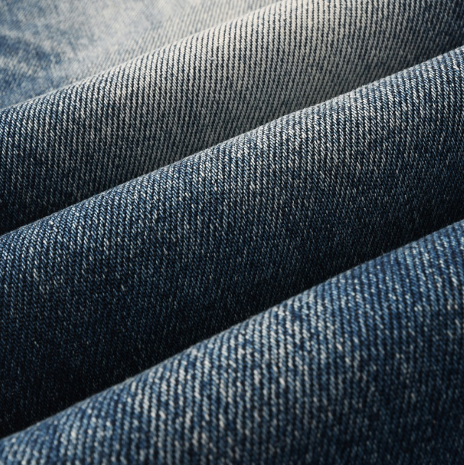 Vintage Washed Men's Jeans Flare Mid Rise Jeans With Whisker Detailing