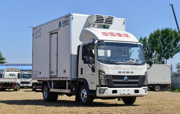 SINOTRUK HOWO Commander 160 Horsepower 4X2 4.1 Meter Refrigerated Truck (National One to Six) (Green Leaf Refrigerated