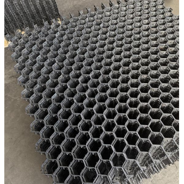 SS304H Hexagonal Metal Mesh Manufacturer Shell Type Bonding Hole Hexmetal 19MM Depth Power Plant Ducts