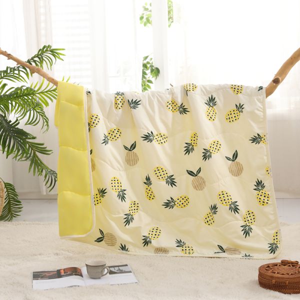 Custom Logo Summer Quilts for Children Cartoon Prints Cotton Material Air Conditioner