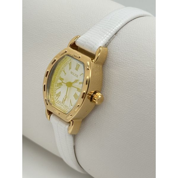 Часы дизайнера кожаные водонепроницаемые женские часы