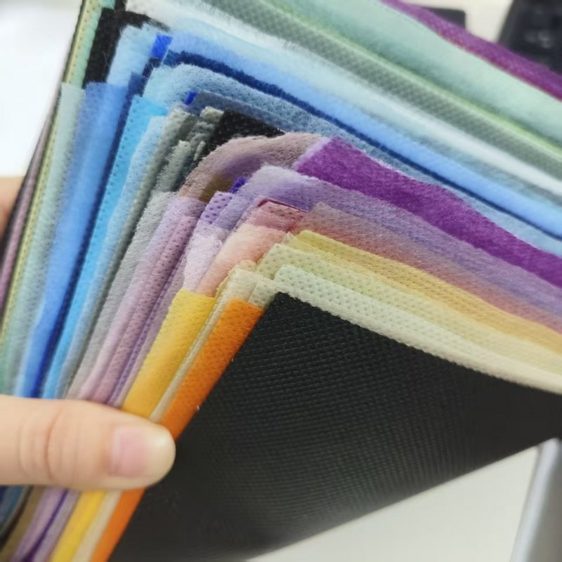 Square Sesame PP Spunbond Nonwoven Fabric 12-130gsm can Export Europ Custom Width Color