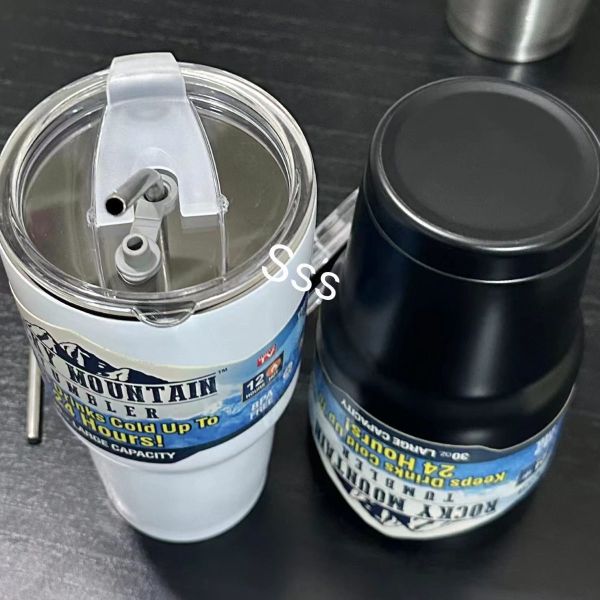 30oz Thermomètre portable en acier inoxydable Gardez boire froid chaud bouteilles d'aspirateur tasses Bouteille de café Bouteille d'eau avec paille