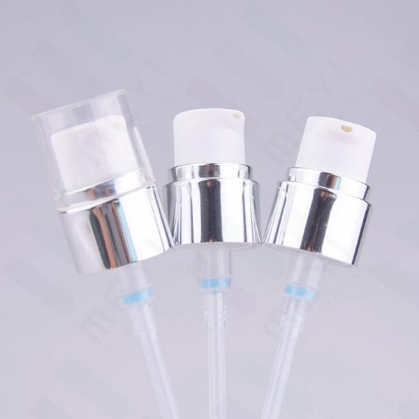 Pompe cosmétique de jet de pompe de traitement de pp avec le chapeau, 18/410 pompe crème en aluminium argentée