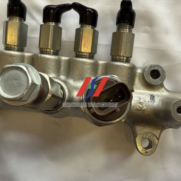 8-97306-063-4 High-Pressure Common Rail Pipe - Engine Fuel System Common Rail Assembly