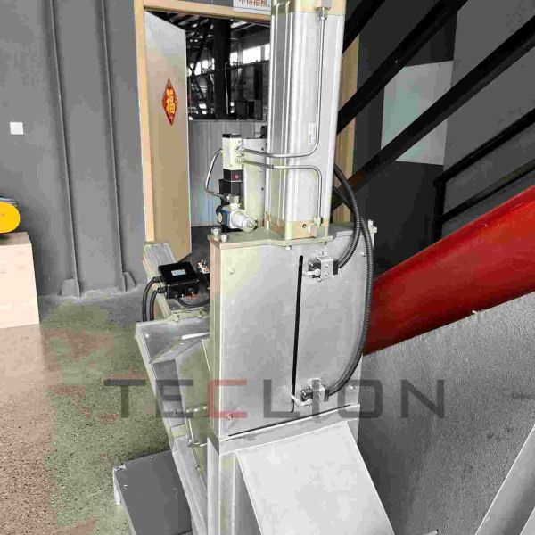 Valve de décharge par gravité directionnelle à 60 ° en acier inoxydable