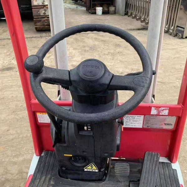 Warehouse Material Handling 0.5ton Used Toyota Electric Forklift with Fork Width 150m