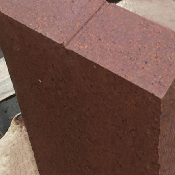 Direct Bonded Magnesia Chrome Brick For Copper Smelting Plant With 0.34% CaO Content