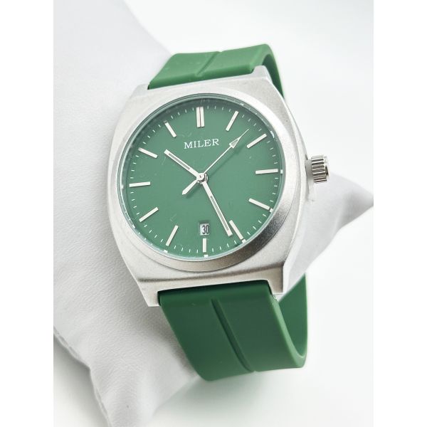 ODM Мода Спорт Минималист Ниша Силиконовые ремни Часы с корпусом из нержавеющей стали для женщины