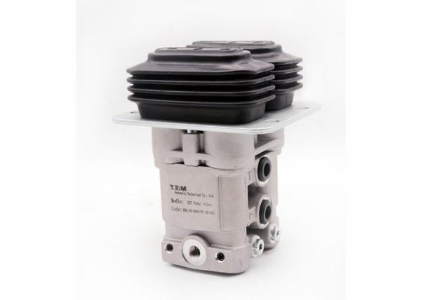 Machinery Excavator Parts Pilot Control Valve For  Foot Pedal Valve