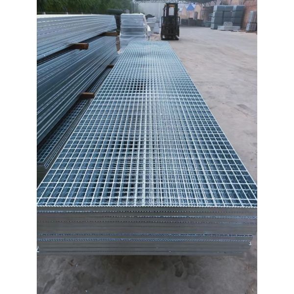 Galvanized Heavy Duty Welded Steel Grating Floor Walkway Marine Bridge Serrated Platform