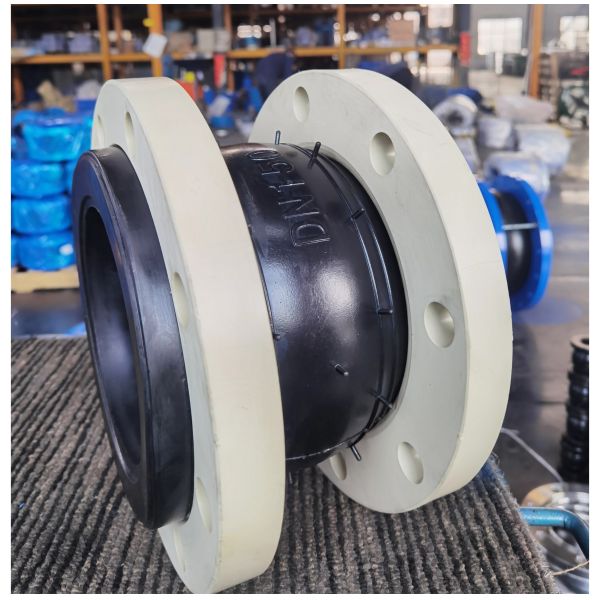 Aquaculture and irrigation use equal/different diameter UPVC flange rubber expansion joints, vibration damping and noise reduction rubber flexible joints