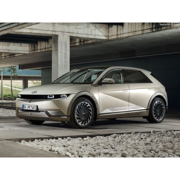 new family of all-electric cars from Hyundai Ioniq5 Charming, futuristic design with 430km Range
