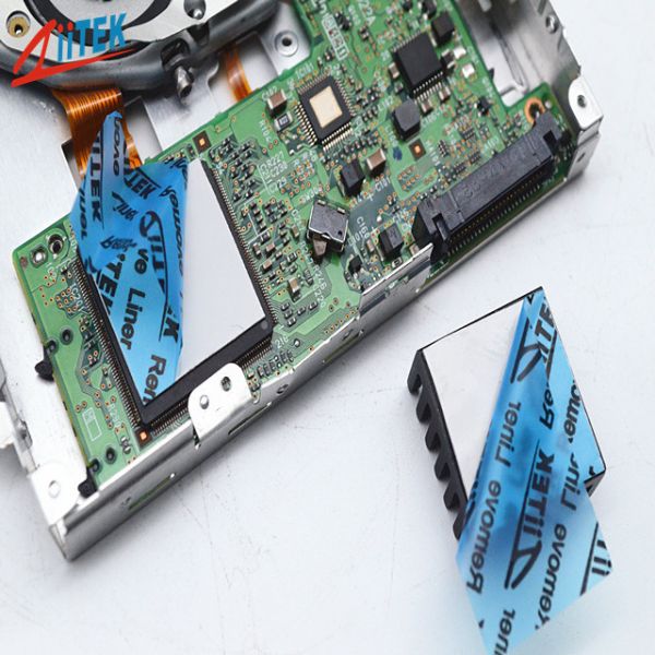 Thermal Conductive Pad Soft Compressible And Naturally Tacky Material For Heat Dissipation In High Speed Storage Drives