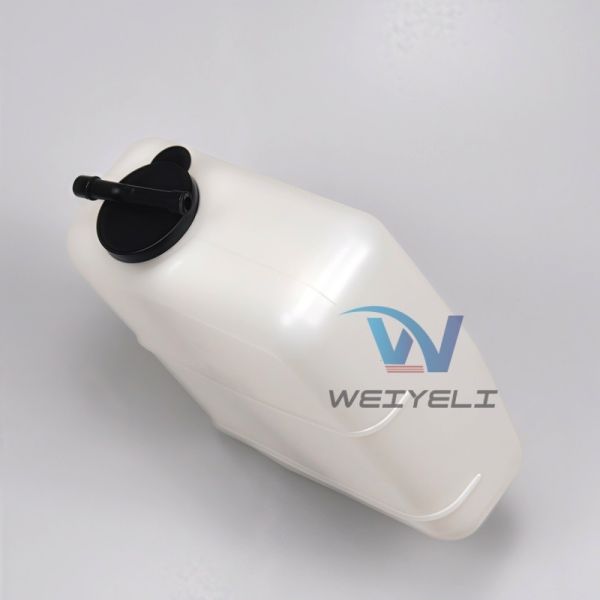 Plastic Radiator Expansion Tank Auxiliary Water Tank For Komatsu PC40/50 20U-03-21150