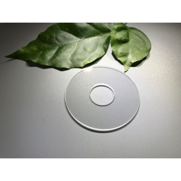 Circular Transparent Sapphire Optical Windows Quartz Material Customized Diameter