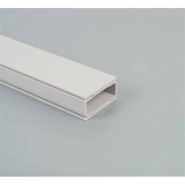 2024 高品質の四角管PVCチャネルエクストルーション