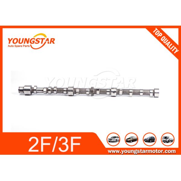 トヨタ モデル2F 3FエンジンのカムシャフトOEM 13511-60060