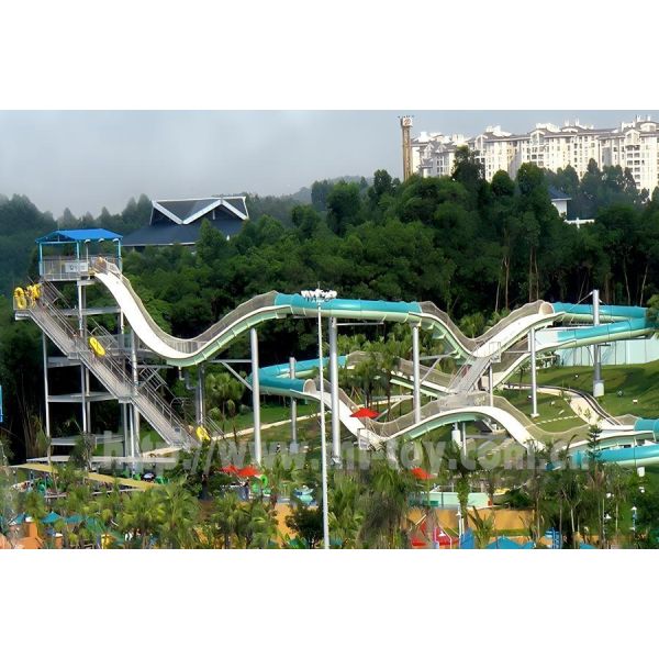 Customized Flying Dragon Water Slide UV Resistant 12-18m